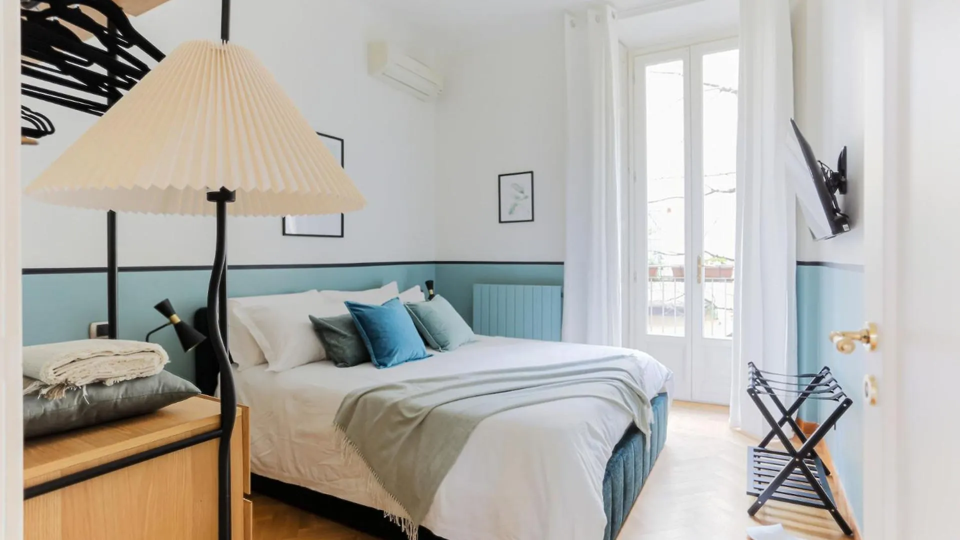 The Best Rent - Spacious Three-Bedroom Apartment In The Heart Of Milan